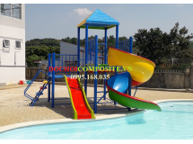 cầu trượt hồ bơi