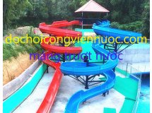 Máng trượt xoắn kín